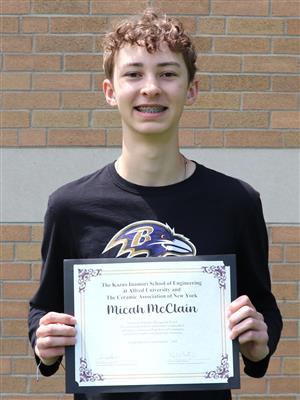 Micah AU